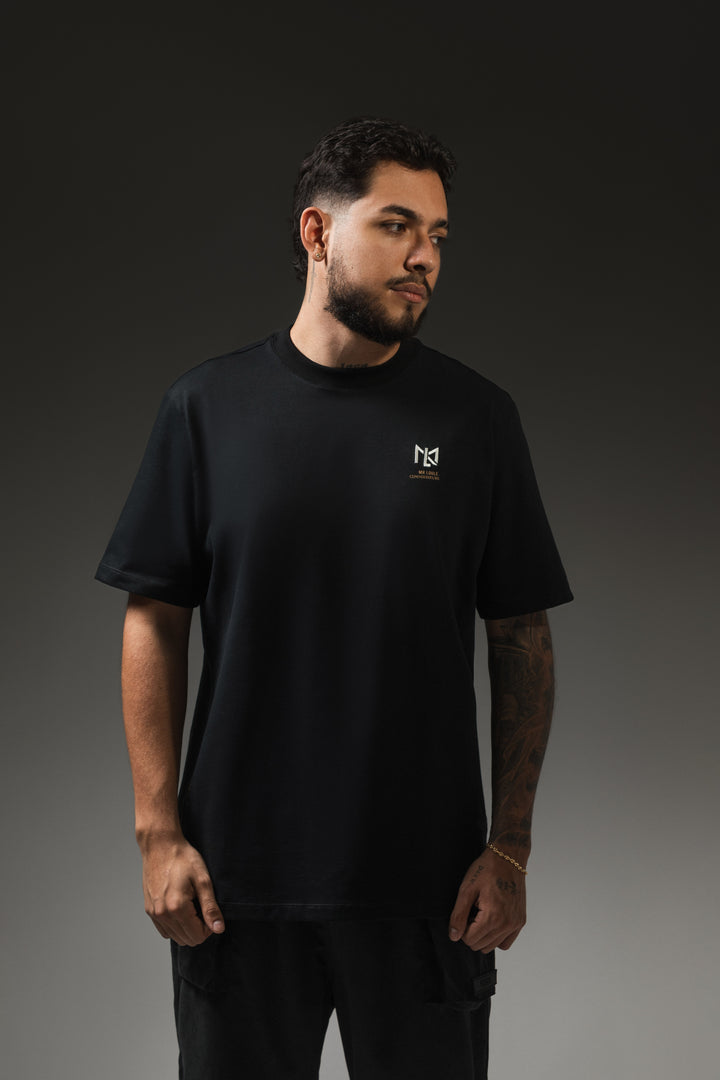 Camiseta Oversize Bordada color Negro