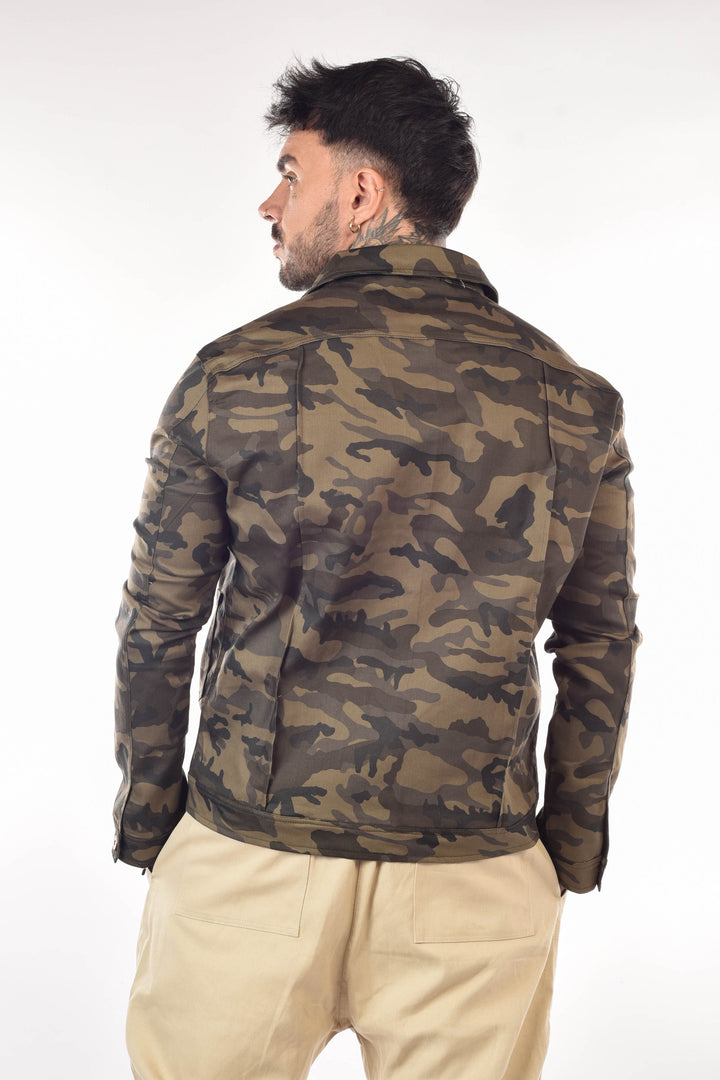 CHAQUETA CAMUFLADA