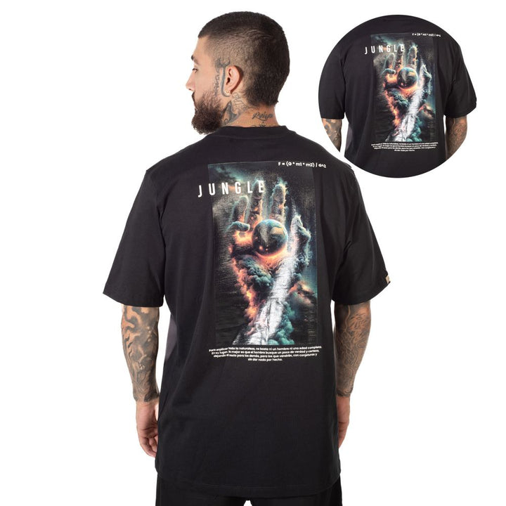 Camiseta Oversize Estampada Mano Fuego Color negro