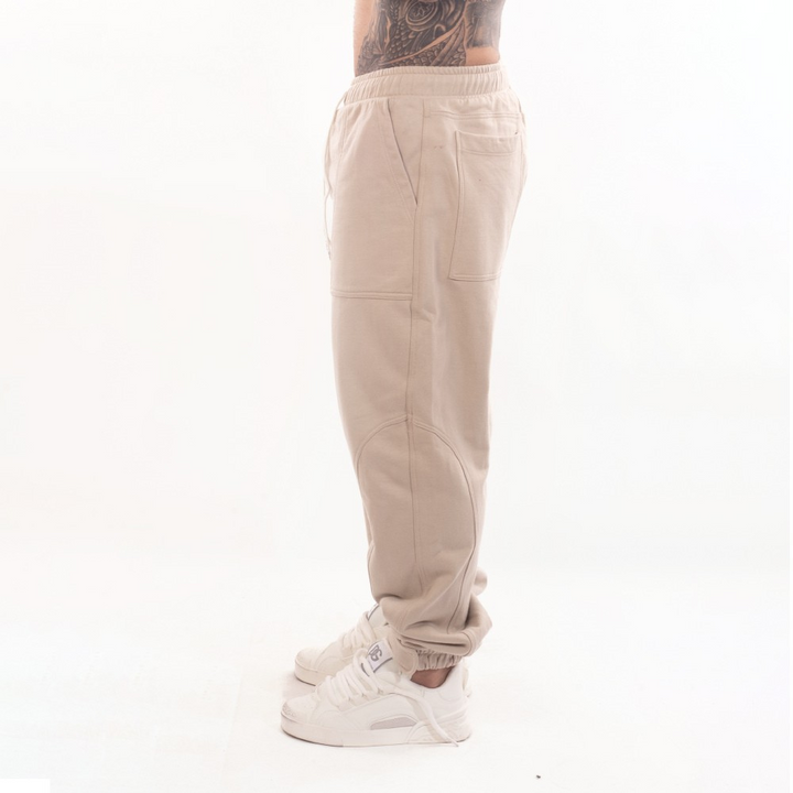 Pantalón Jogger color Beige
