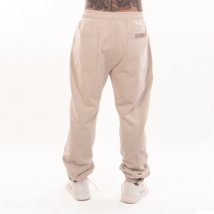 Pantalón Jogger color Beige